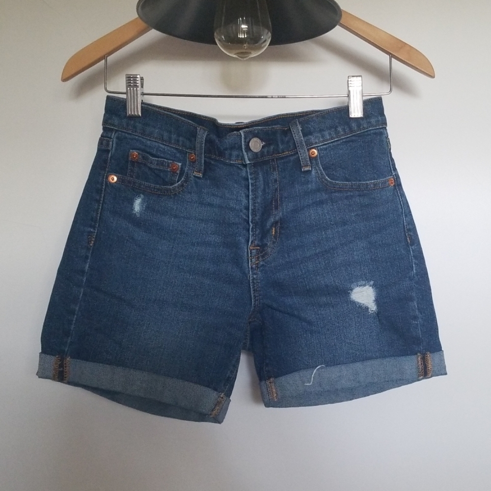 Gap midi shorts